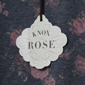 Knox Rose Sweaters - Knox Rose Floral Print Crewneck Gray - L Knox Rose Sweaters - Knox Rose Floral Print Crewneck Gray - L